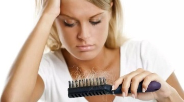 Як зупинити випадання волосся? Допомога спеціалістів