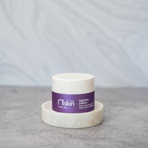 Ageless Potion – крем для обличчя з ефектом ботоксу з біоміметичним пептидом Conus Consors, Palmitoyl Tripeptide-5, екстрактом женьшеню та вітаміном Е  50 мл
