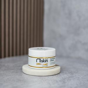 Hammam Dream scrub – питательный скраб с микрогранулами оливковой косточки и гиалуроновой кислотой 100 мл