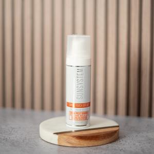 Divine Touch SPF 50+ - Сонцезахисний крем для обличчя 50+ з арганою та соєвими протеїнами, 30 мл